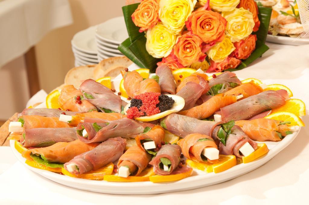 מרינה די פיאטרסנטה Versilia Palace Hotel מראה חיצוני תמונה